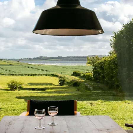 Peaceful Summer House Near Limfjorden Semesterbostad Nykobing Mors