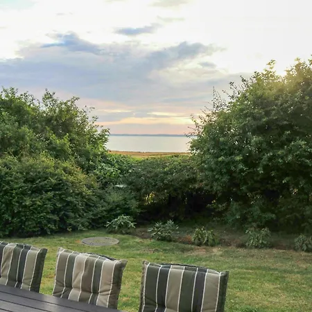 Peaceful Summer House Near Limfjorden *