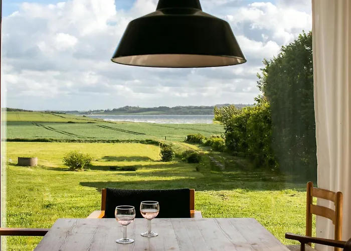 Peaceful Summer House Near Limfjorden Semesterbostad Nykobing Mors